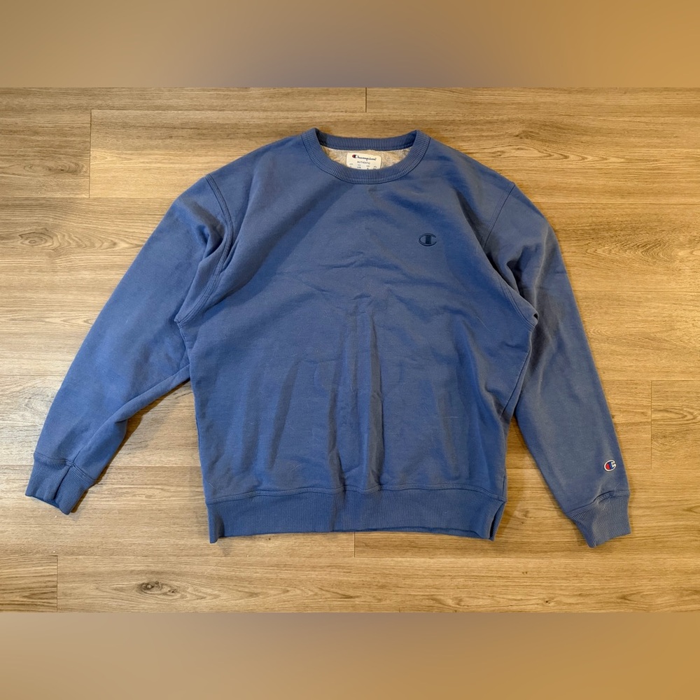 Champion Authentic Blue Pullover Sweatshirt Size L